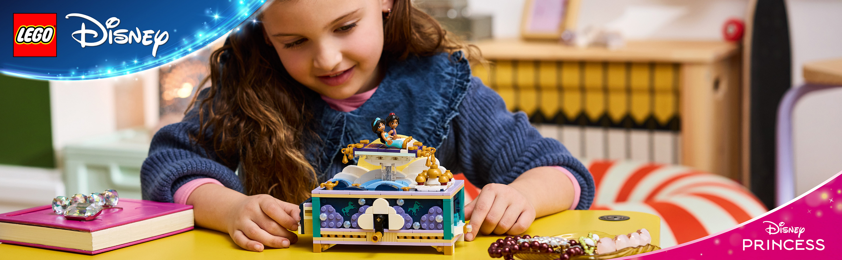Jewelry box with Disney’s Jasmine and Aladdin