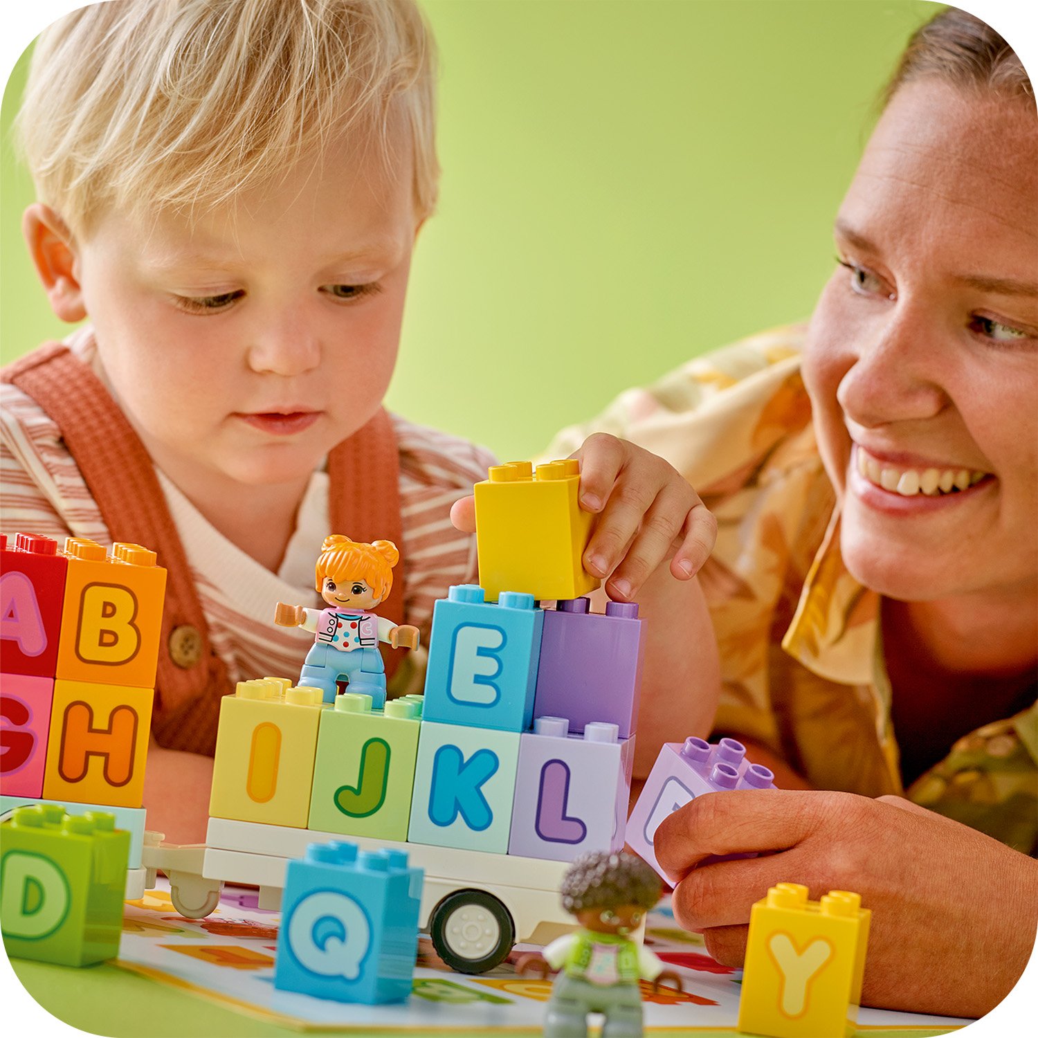 Details fördern Familienspiele