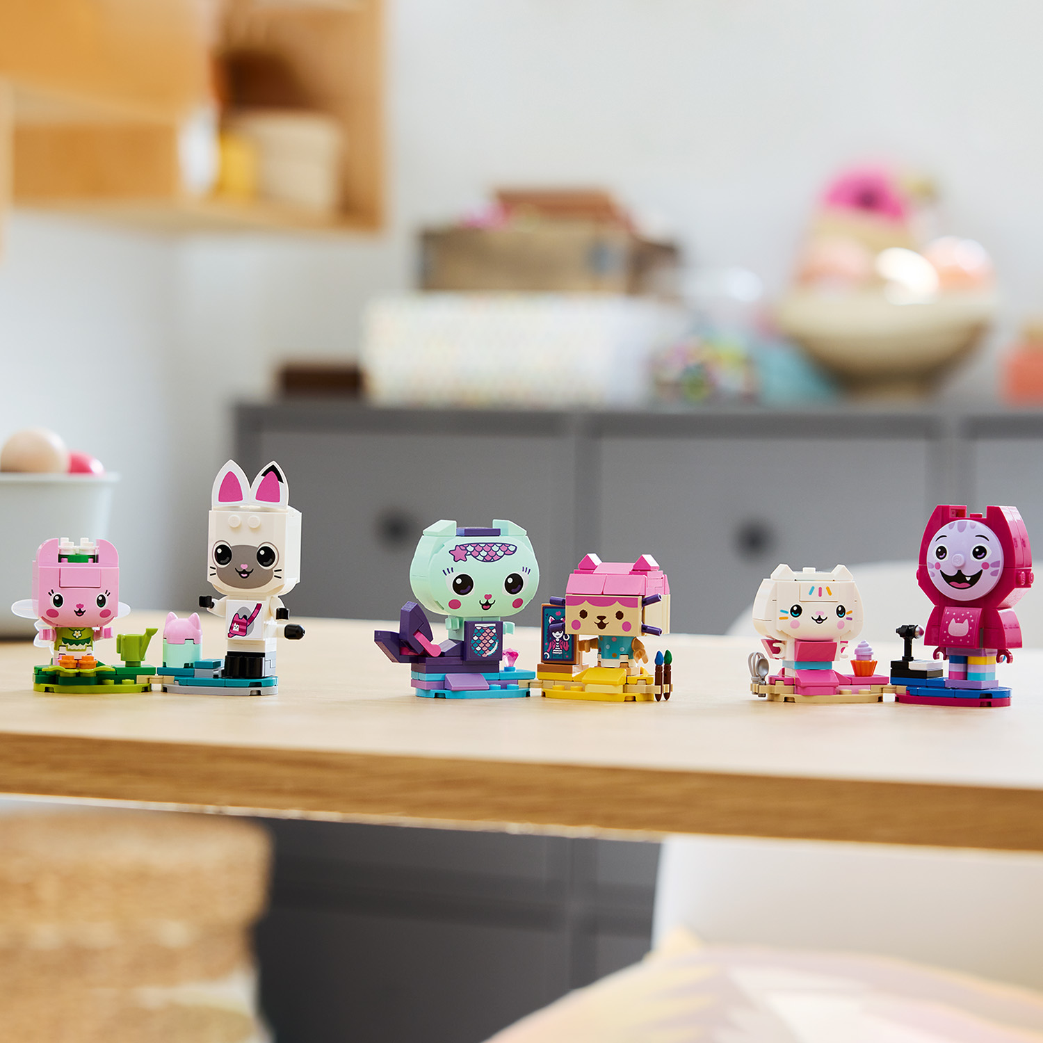 Fähigkeiten mit den Figuren aus Gabbys Puppenhaus entwickeln