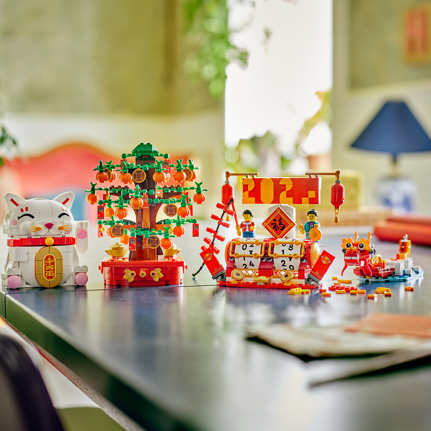 Mit mehr festlichen Sets feiern