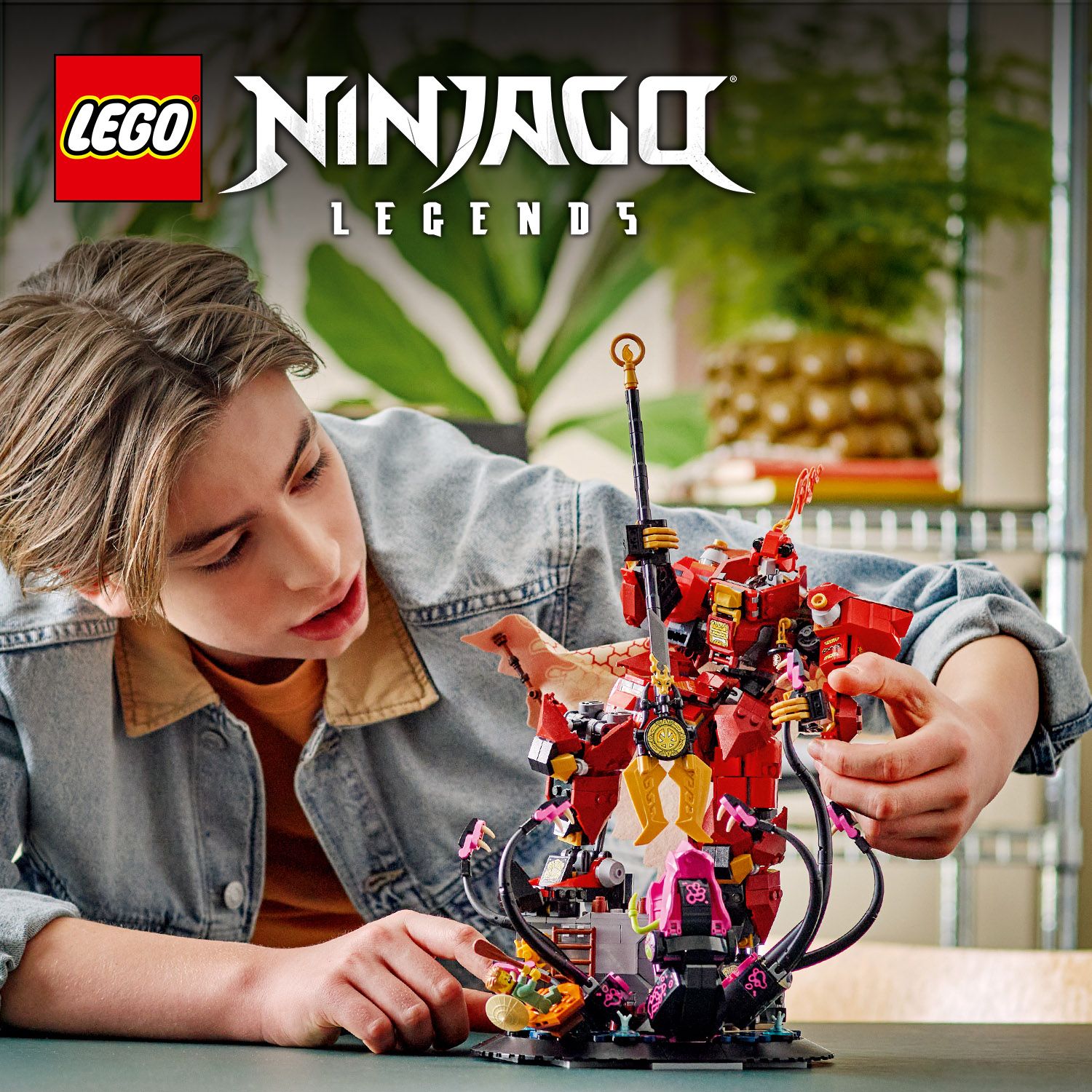 Beeindruckendes LEGO® NINJAGO® Mech-Modell