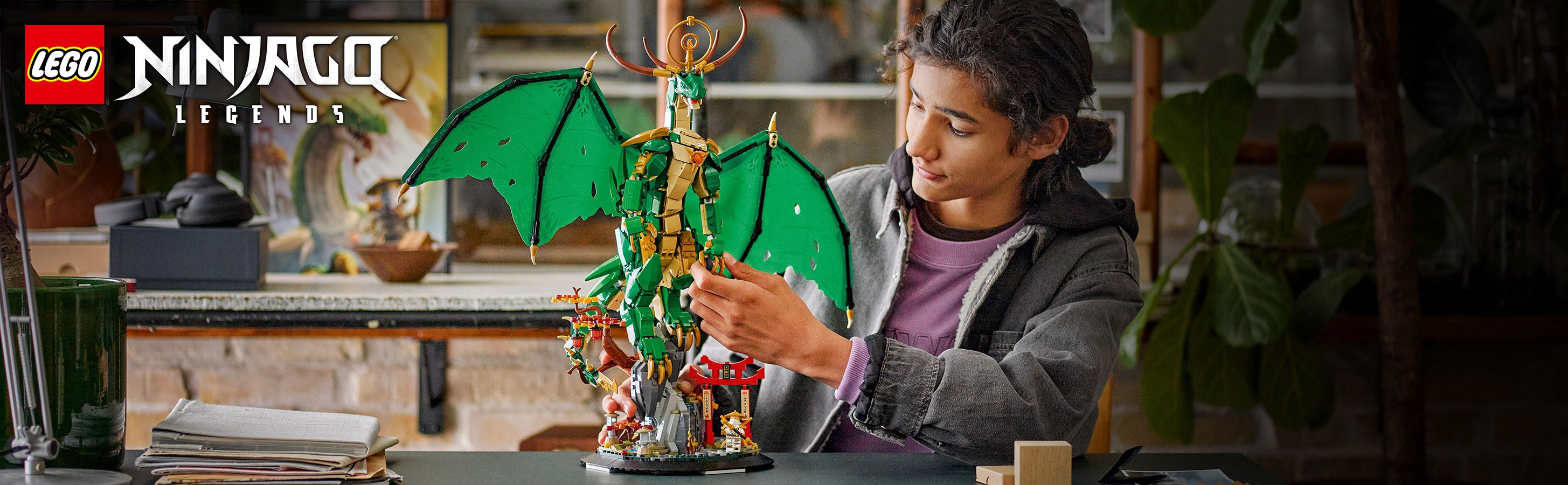 Majestätisches LEGO® NINJAGO® Drachen-Modell