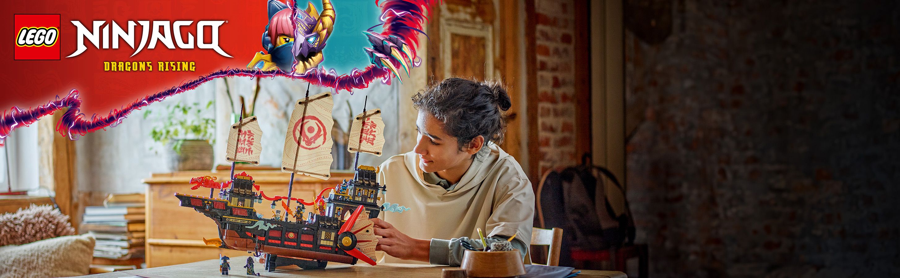Spektakuläres LEGO® NINJAGO® Schiffsmodell