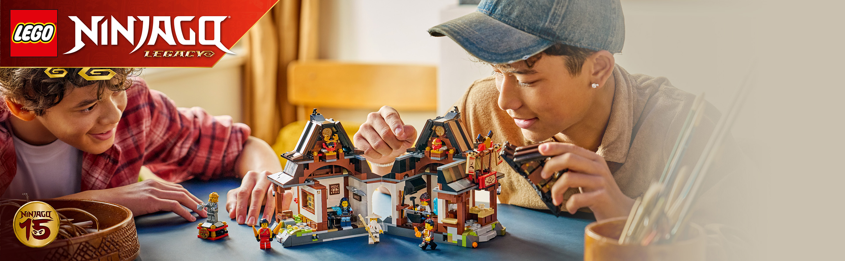 Spektakuläres LEGO® NINJAGO® Jubiläumsset