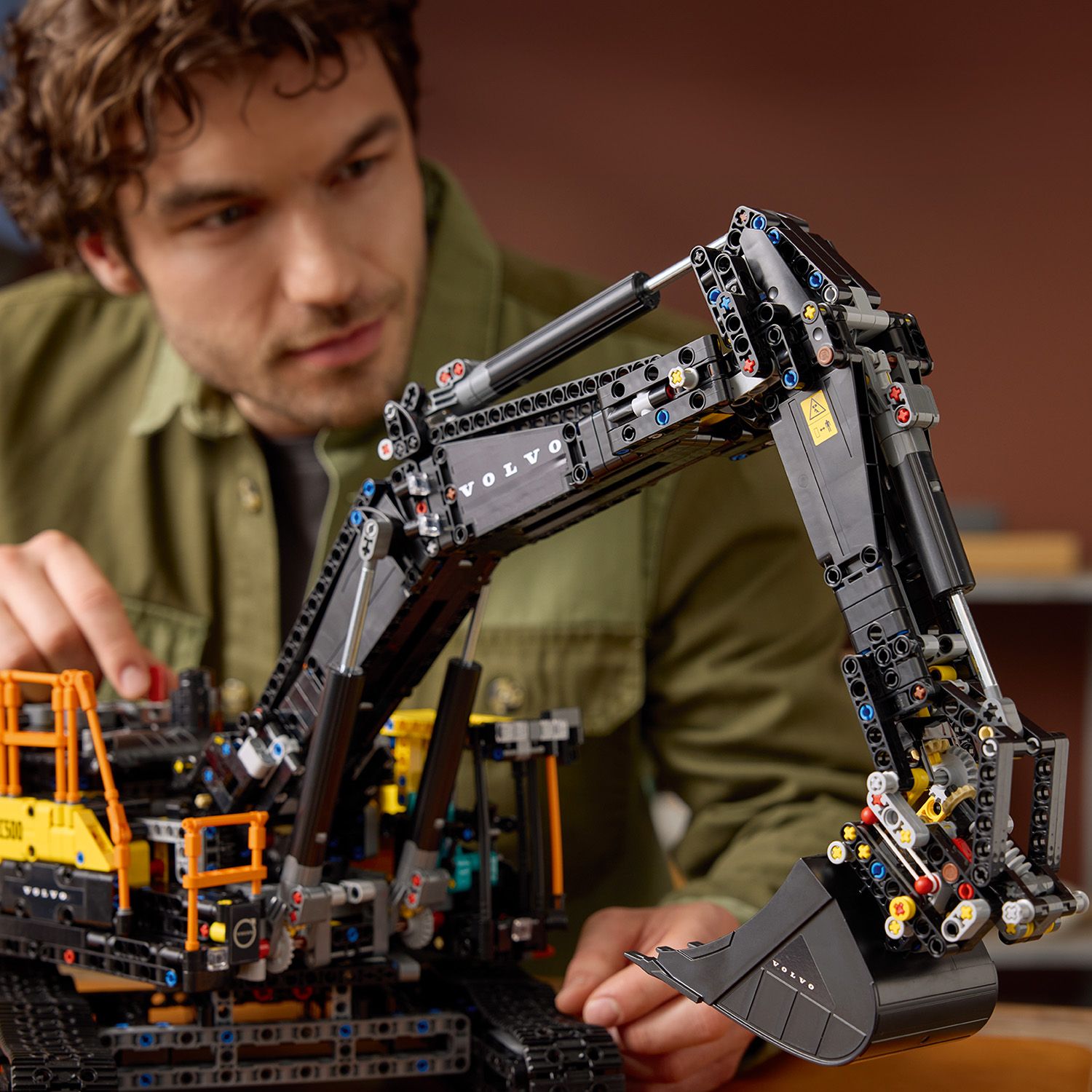 Den Ausleger steuern