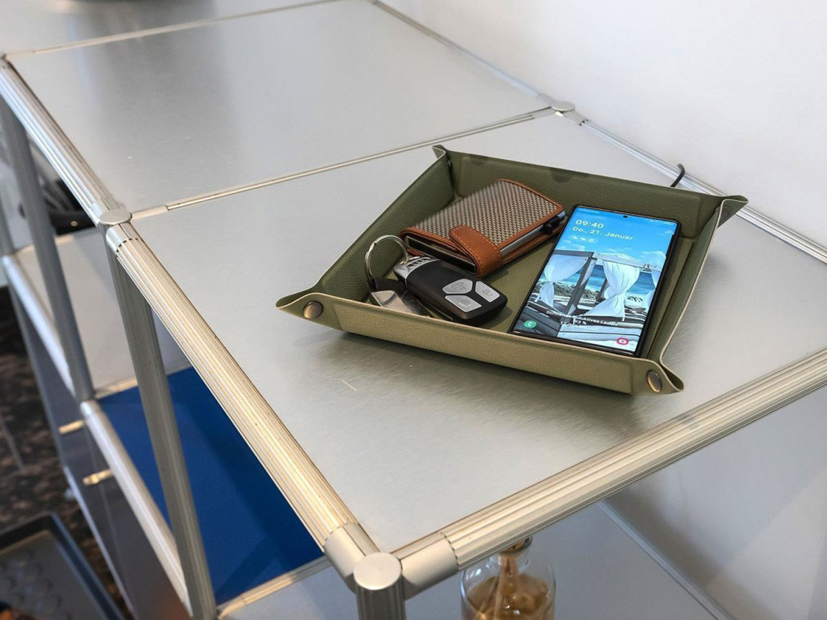 4Smarts Organizer mit induktiver 15W Ladestation in Grau-Beige