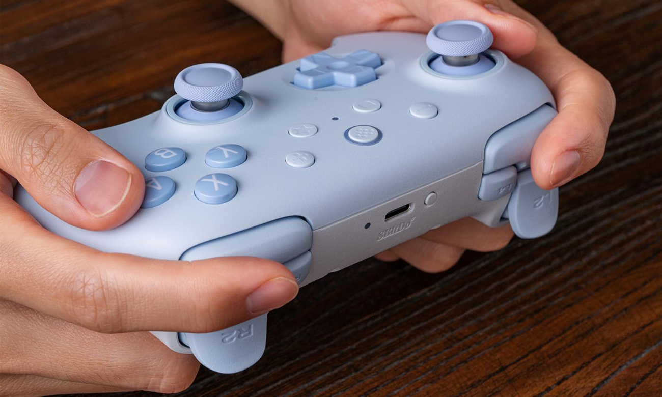 8BitDo Ultimate 2C Bluetooth Controller Blau - Gesamtansicht