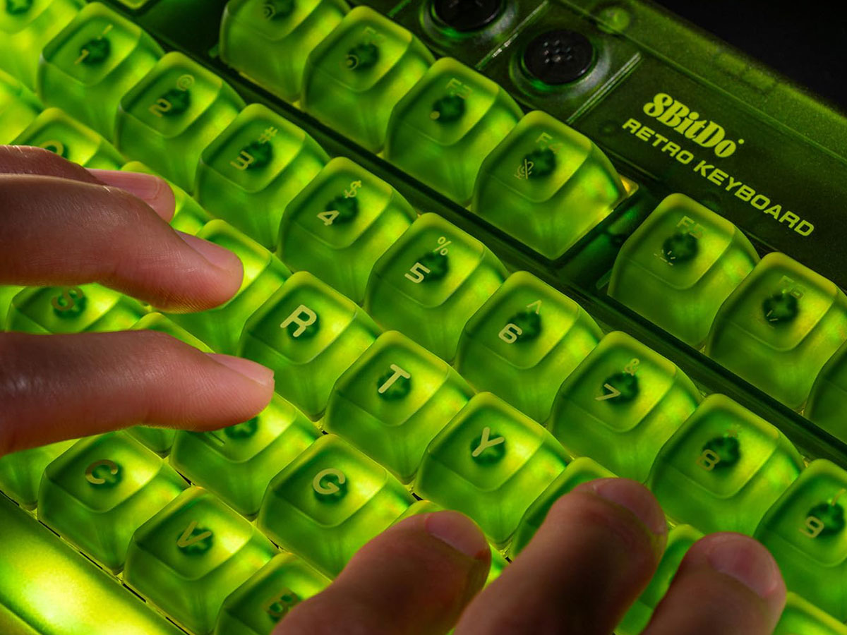 8BitDo Mechanical Keyboard Xbox Ed.