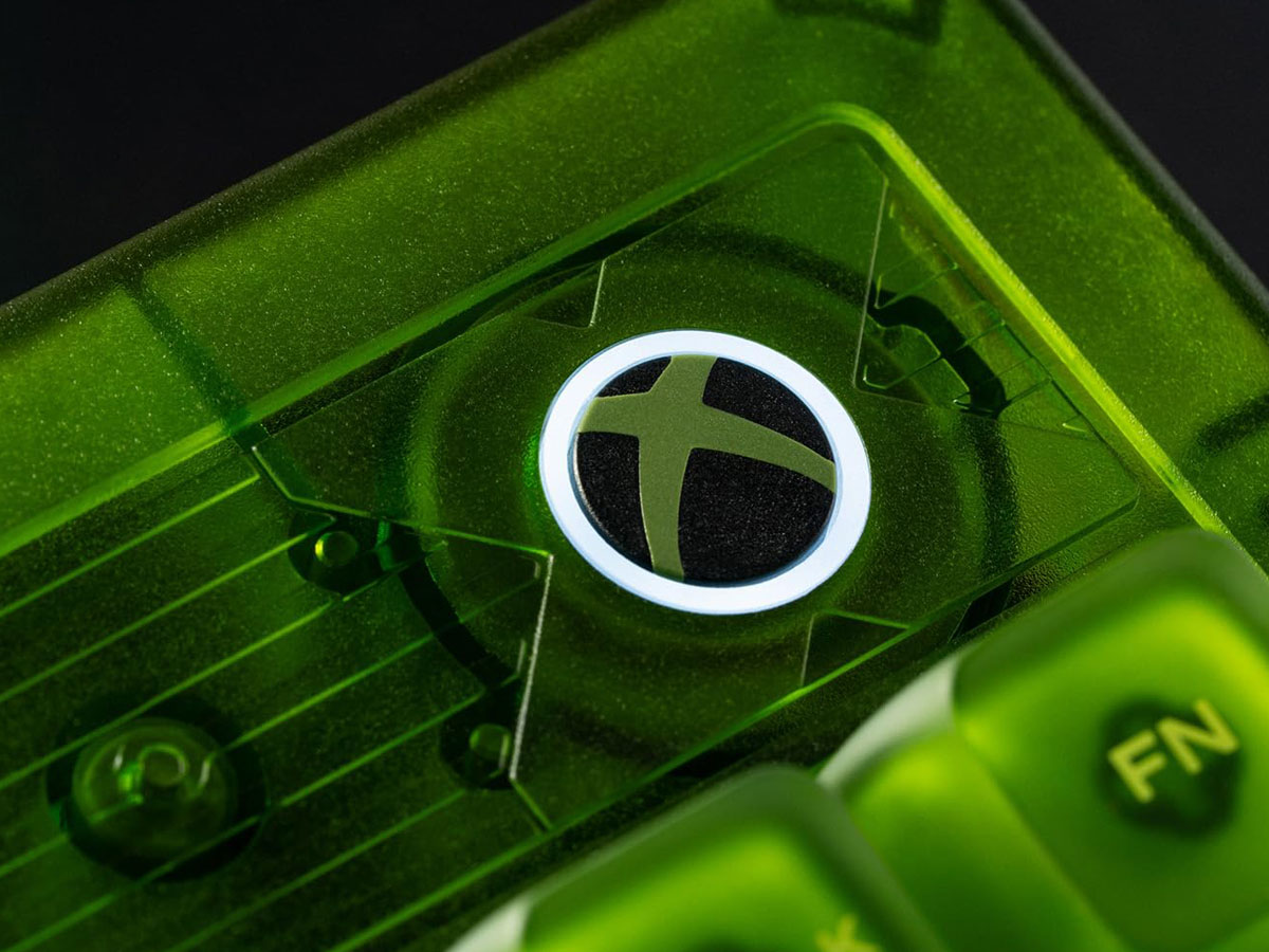 8BitDo Mechanical Keyboard Xbox Ed.