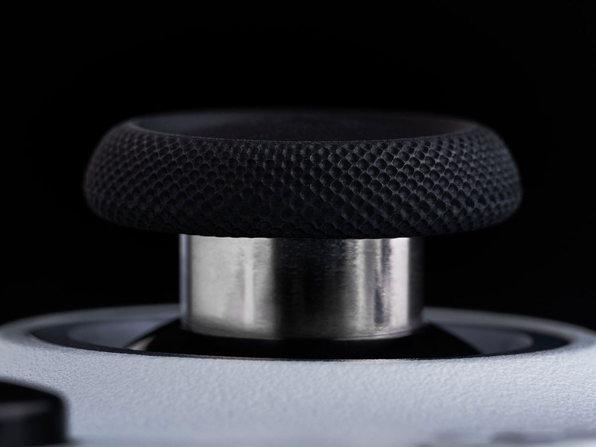 Kontroler 8BitDo Ultimate 2 Wireless BT - Lifestyle-Grafik