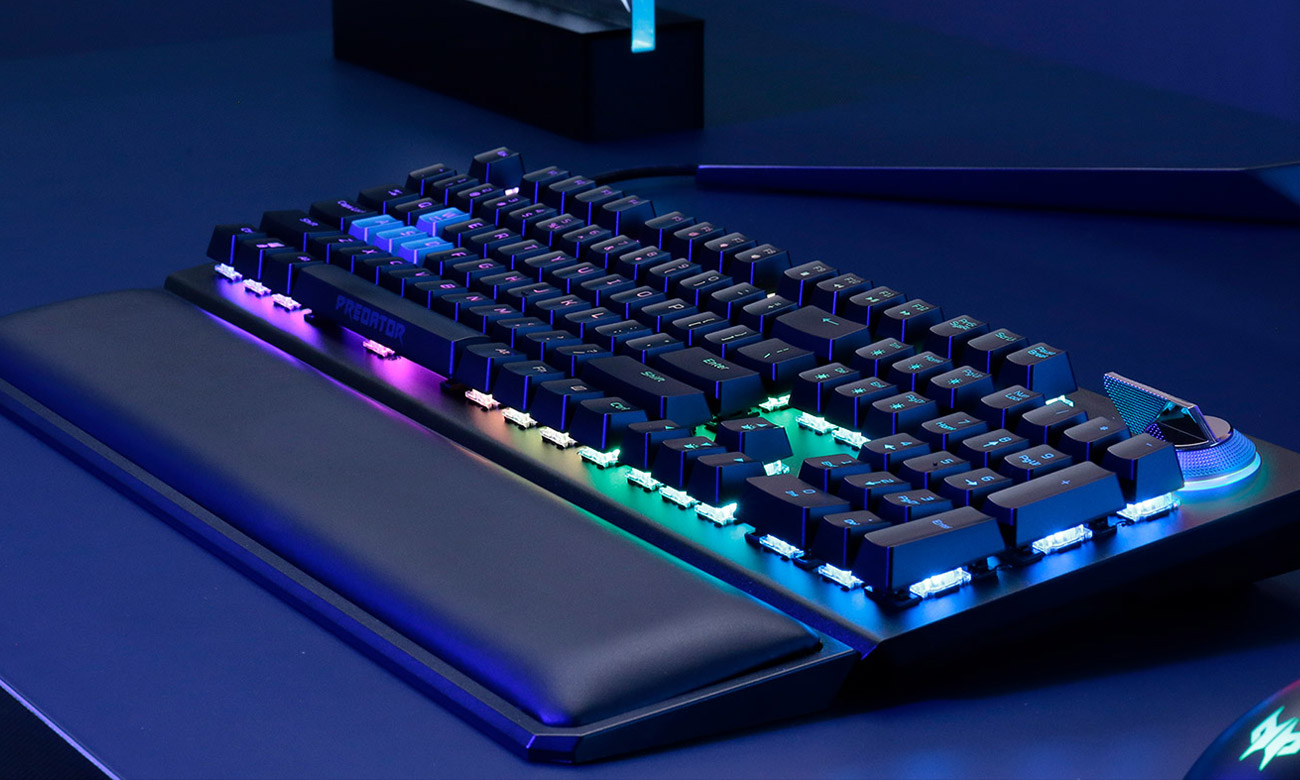 Acer Predator Aethon 700