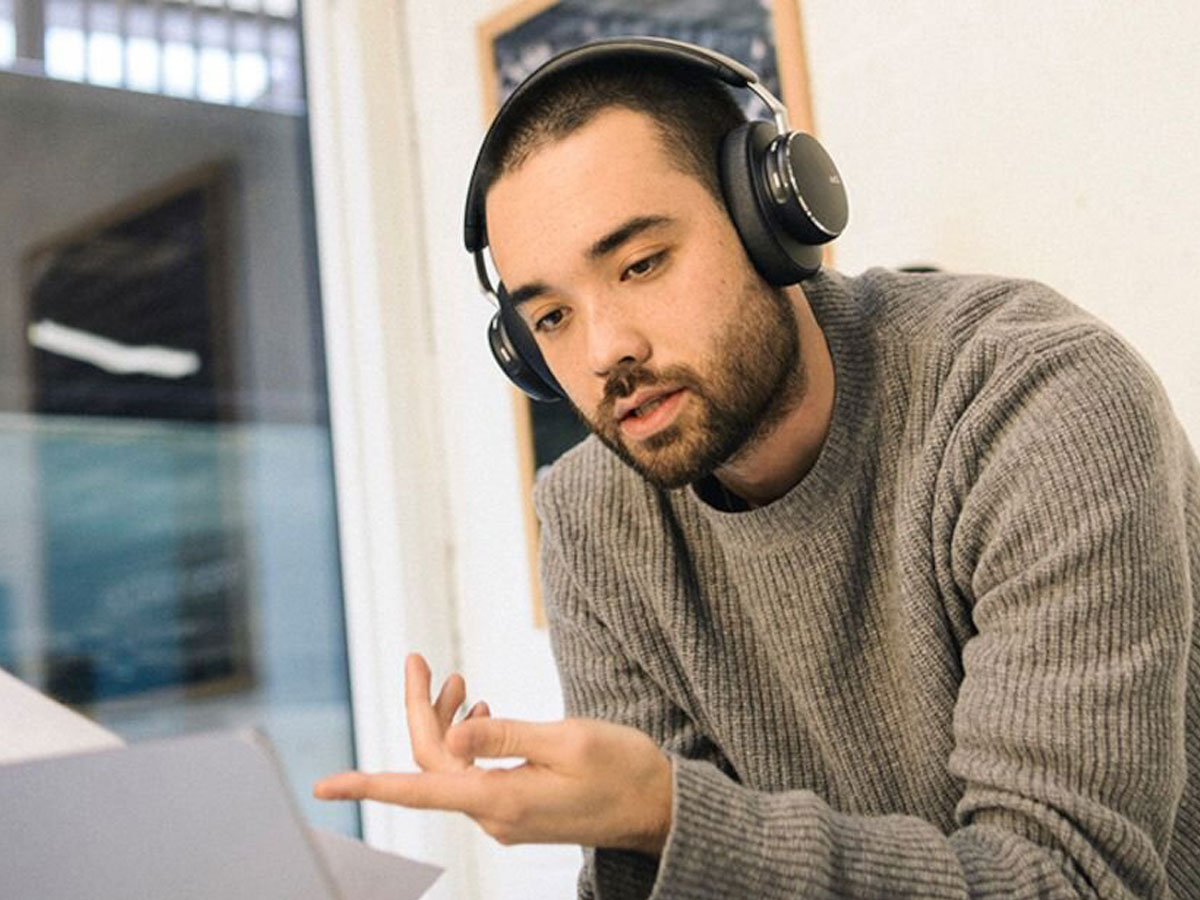 Drahtlose AKG N9 Hybrid ANC Kopfhörer - Lifestyle-Grafik