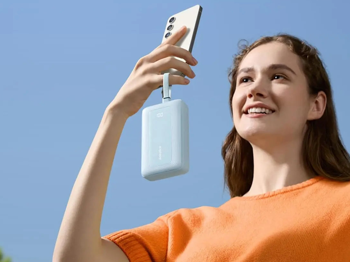 Power Bank Anker 20000mAh 30W mit eingebautem USB-C/Lightning-Kabel