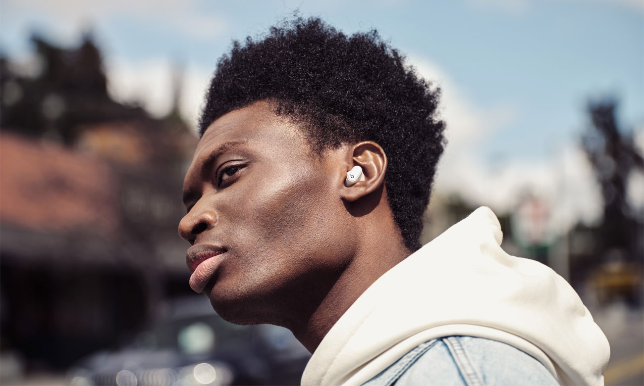 Beats Studio Buds + Musik hören