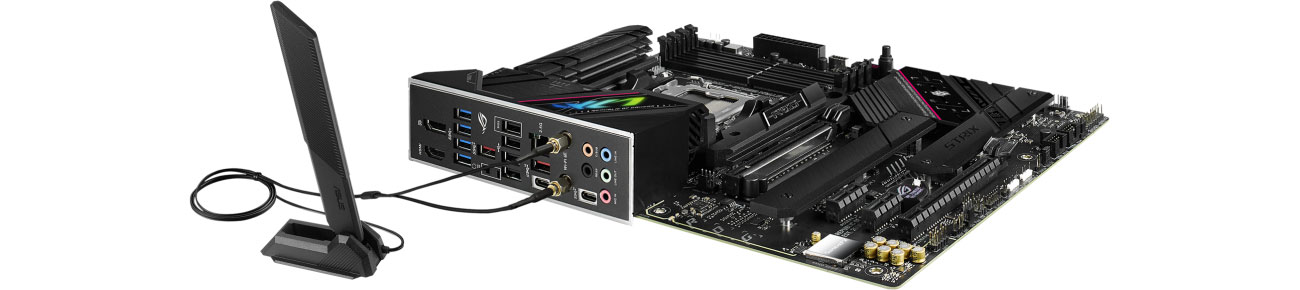 ASUS ROG STRIX B650E-F GAMING WIFI Porty