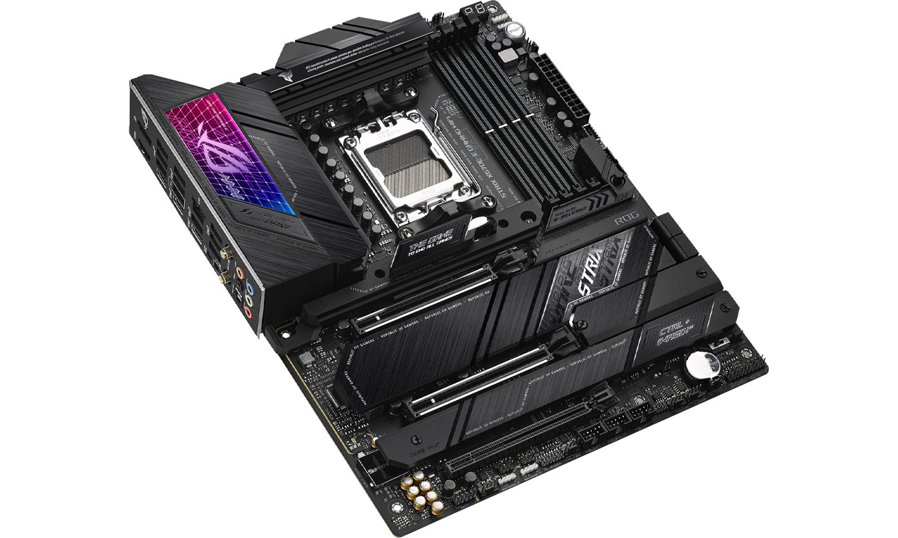 ASUS ROG STRIX X670E-E GAMING WIFI Złącza