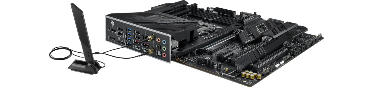 ASUS ROG STRIX Z790-F GAMING WIFI Porty