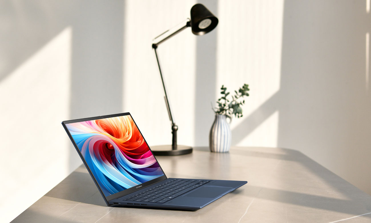 ASUS ZenBook 14 klawiatura