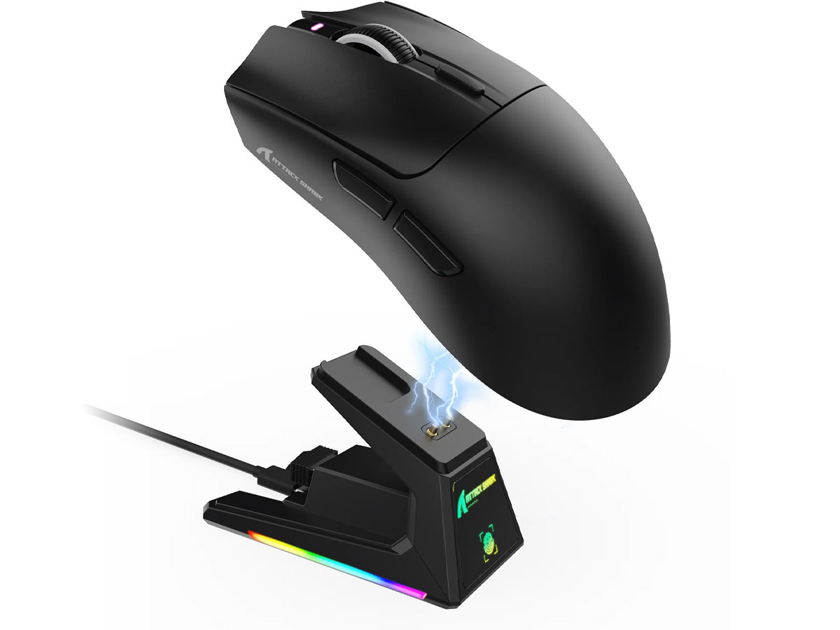 Attack Shark X1 schwarze Gaming-Maus mit Ladestation