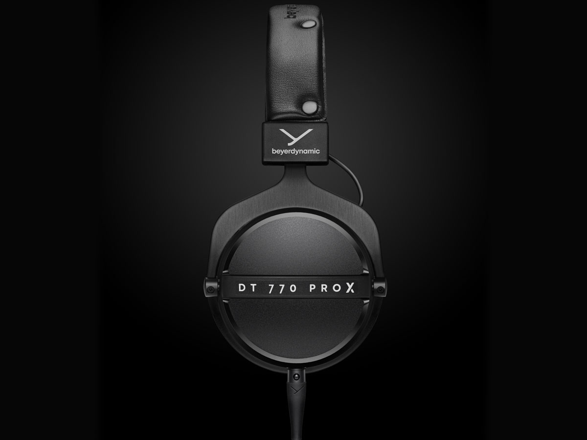 Beyerdynamic DT770 PRO X Seitenansicht