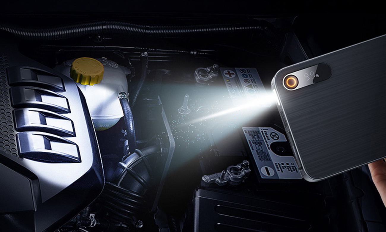 Jump Starter Pro+ 1200A latarka