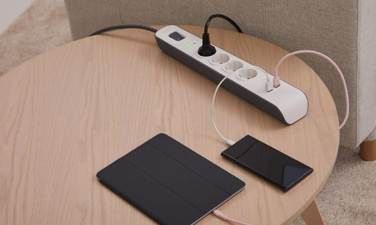 Belkin Überspannungsschutzleiste 525J, 4 Steckdosen