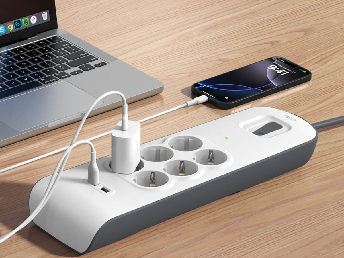 Belkin Überspannungsschutzleiste 650J, 6 Steckdosen