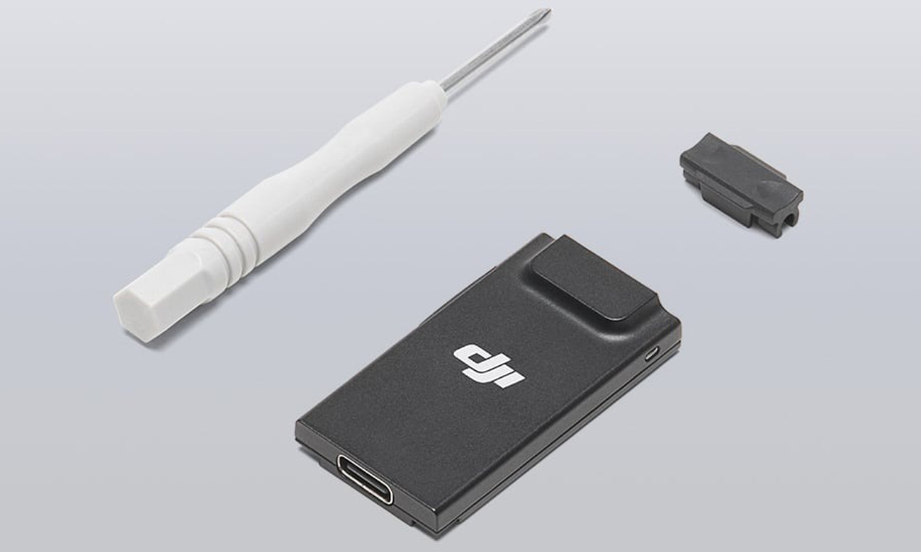 DJI Cellular Dongle 2 - Grafika z tłem