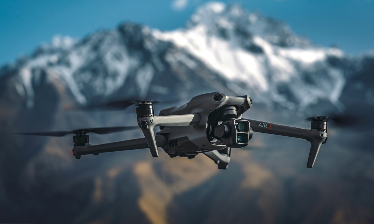 Drohne DJI Air 3 - Lifestyle-Grafik