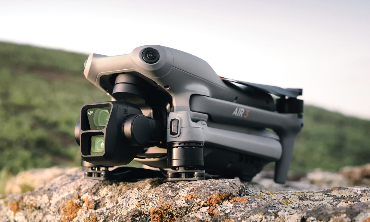 Drohne DJI Air 3 - Lifestyle-Grafik