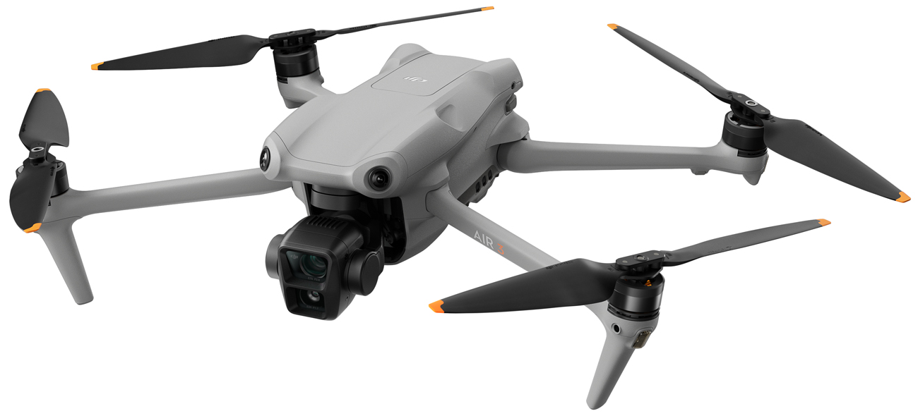 Drohne DJI Air 3 - Vorderansicht im Winkel