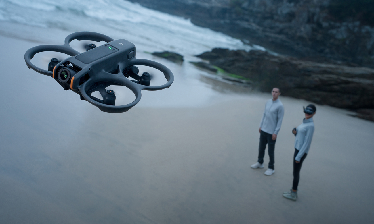 Dron DJI Avata 2 - Grafika lifestyle