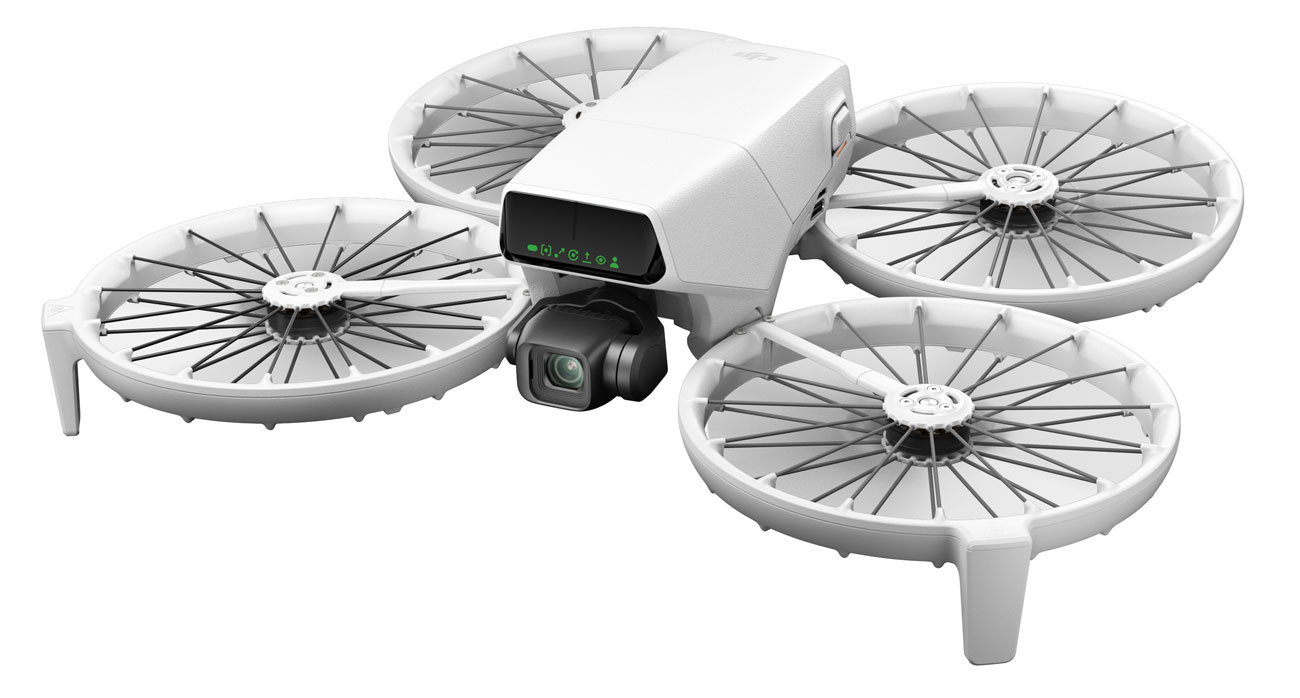 Dron DJI Flip - Blick von vorne im Winkel
