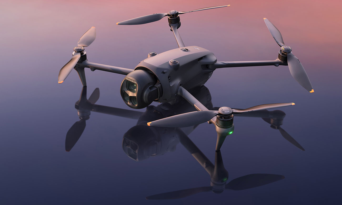 Drohne DJI Mavic 4 Pro - Lifestyle-Grafik