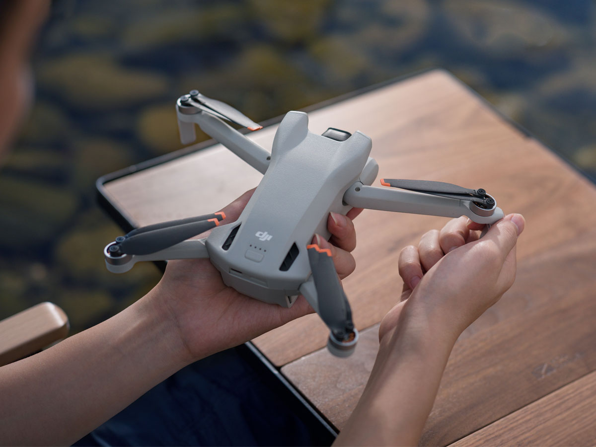 Drohne DJI Mini 3 - Lifestyle-Grafik