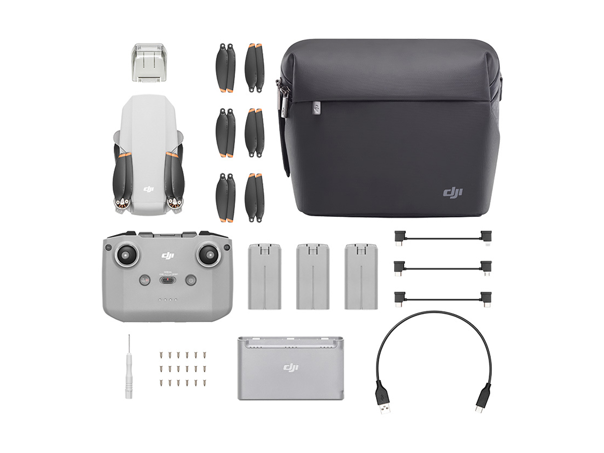 Zawartość zestawu DJI Mini 4K Fly More Combo