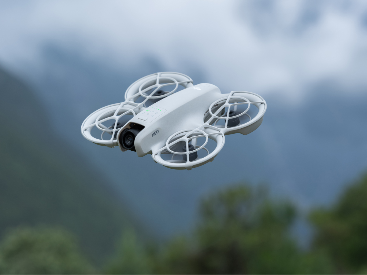 Drohne DJI Neo - Lifestyle-Grafik