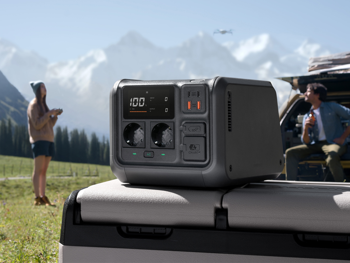Stacja zasilania DJI Power 500 - Grafika lifestyle