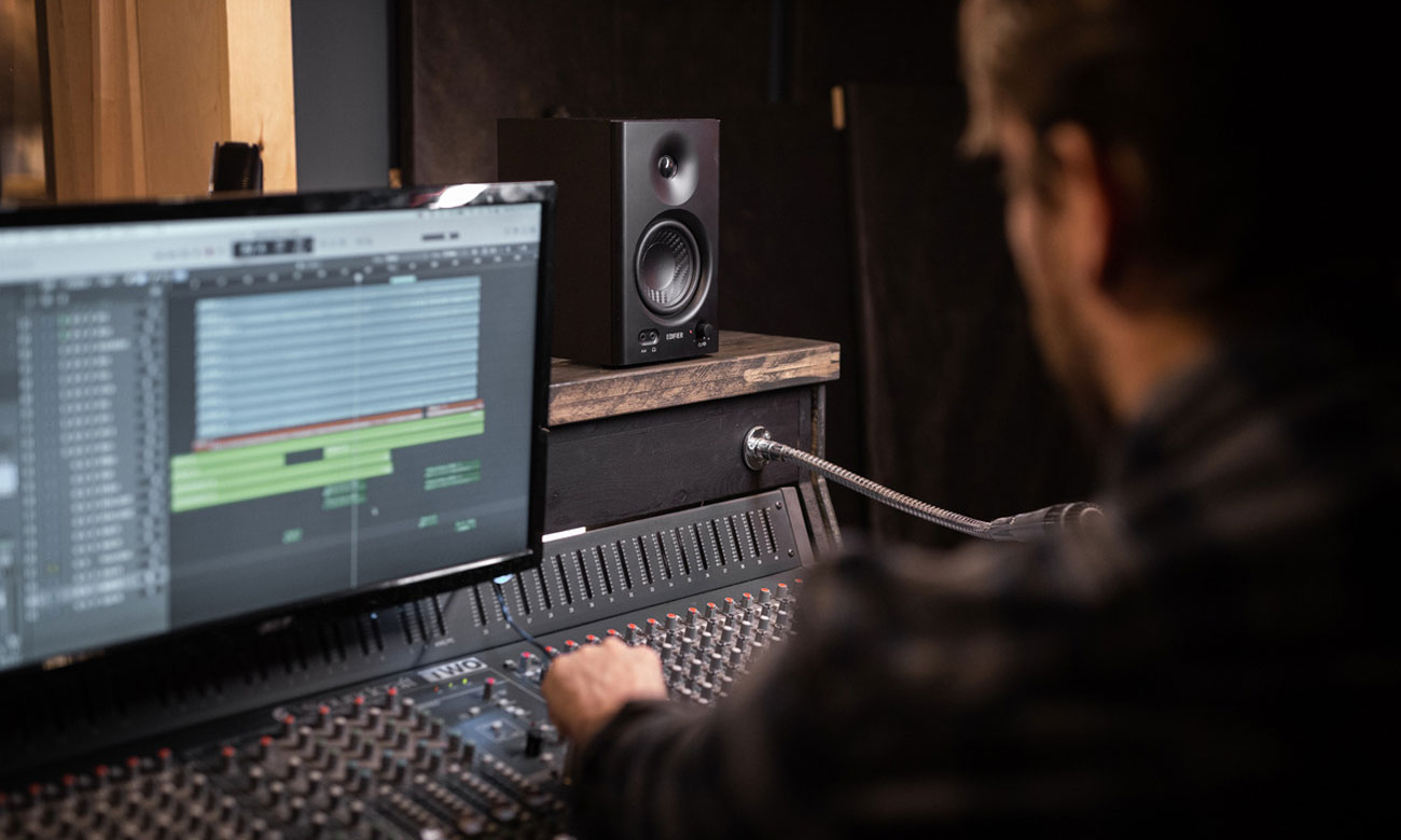 Passive Lautsprecher Edifier MR4