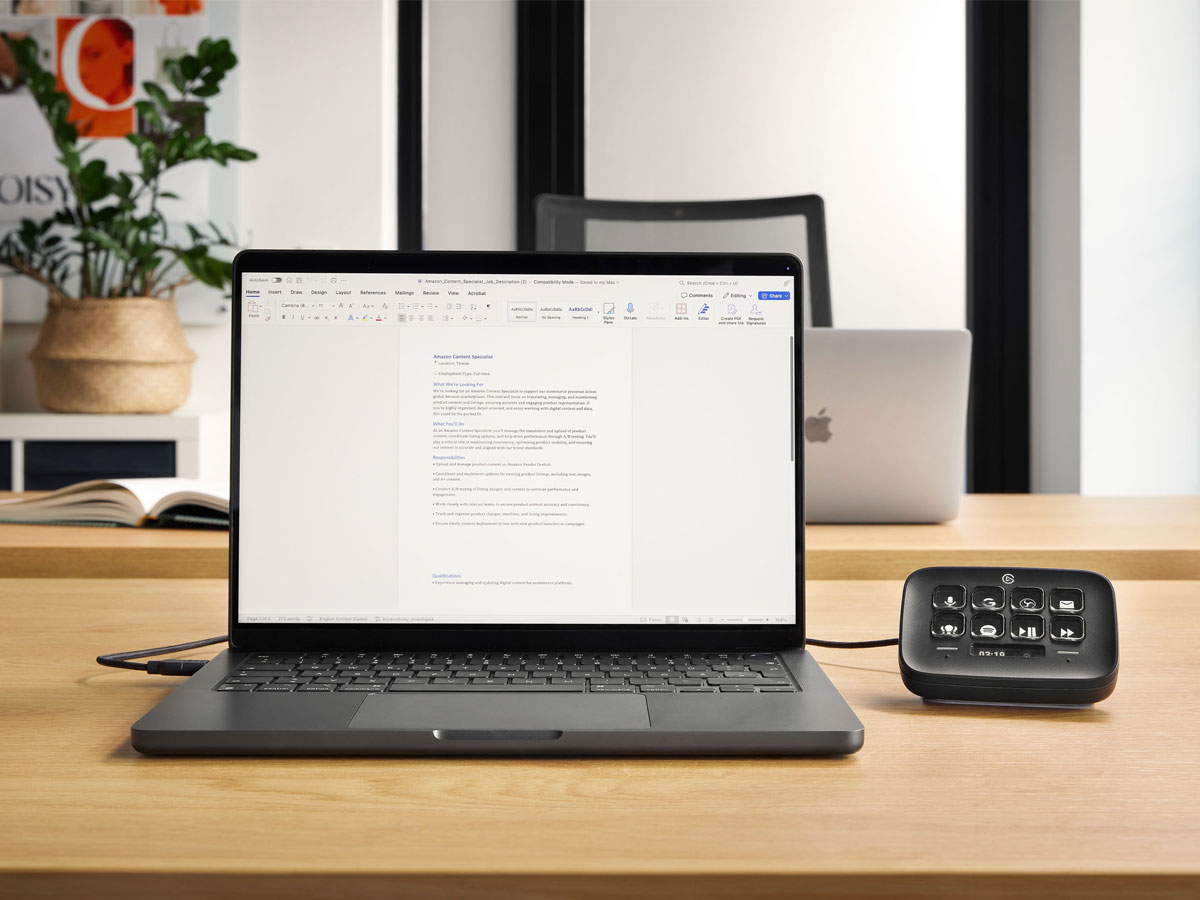 Elgato Stream Deck Neo Schwarz - Lifestyle-Grafik