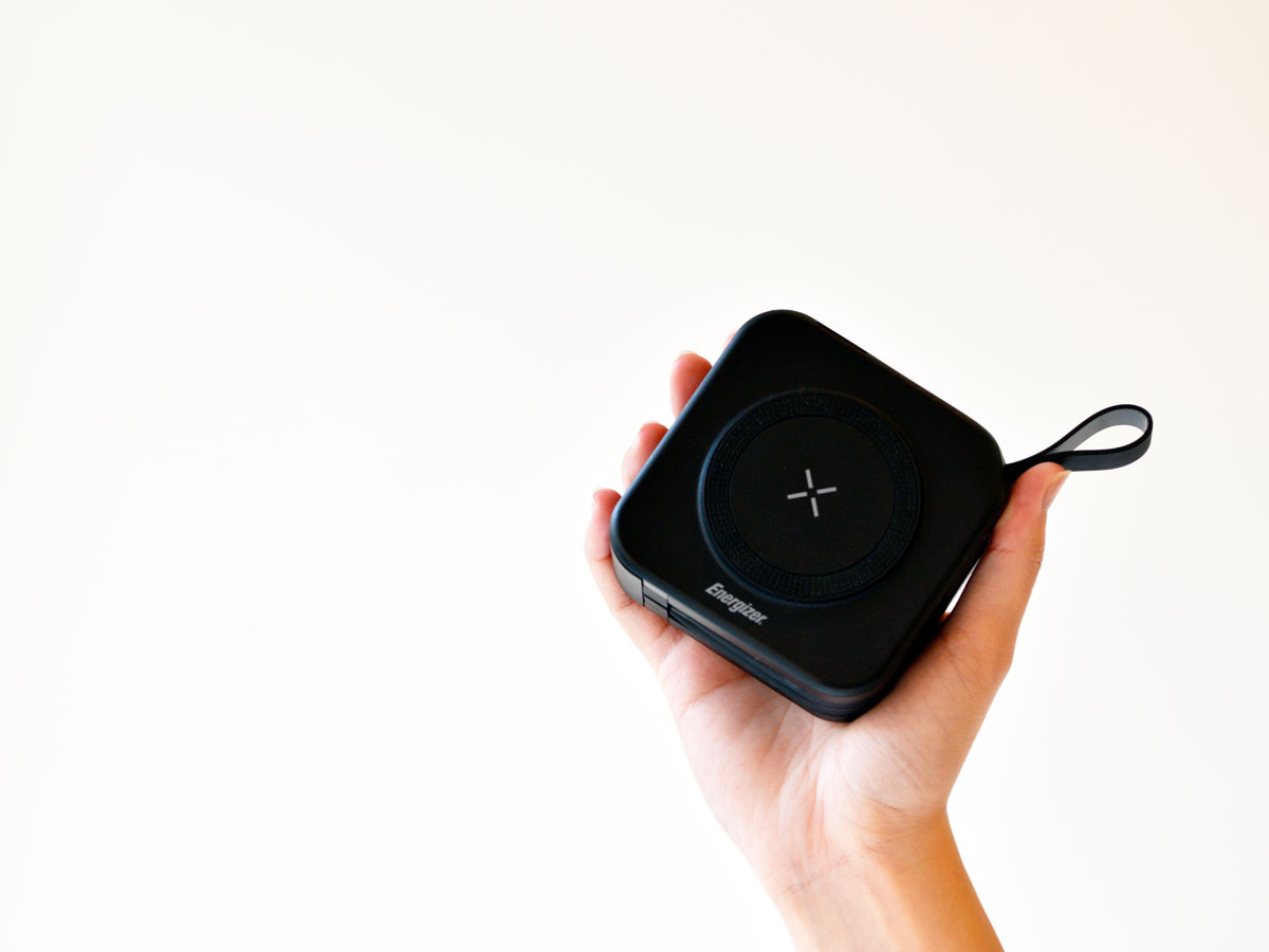 Energizer Powerbank 10000 mAh QI-15W + USB-C 20W