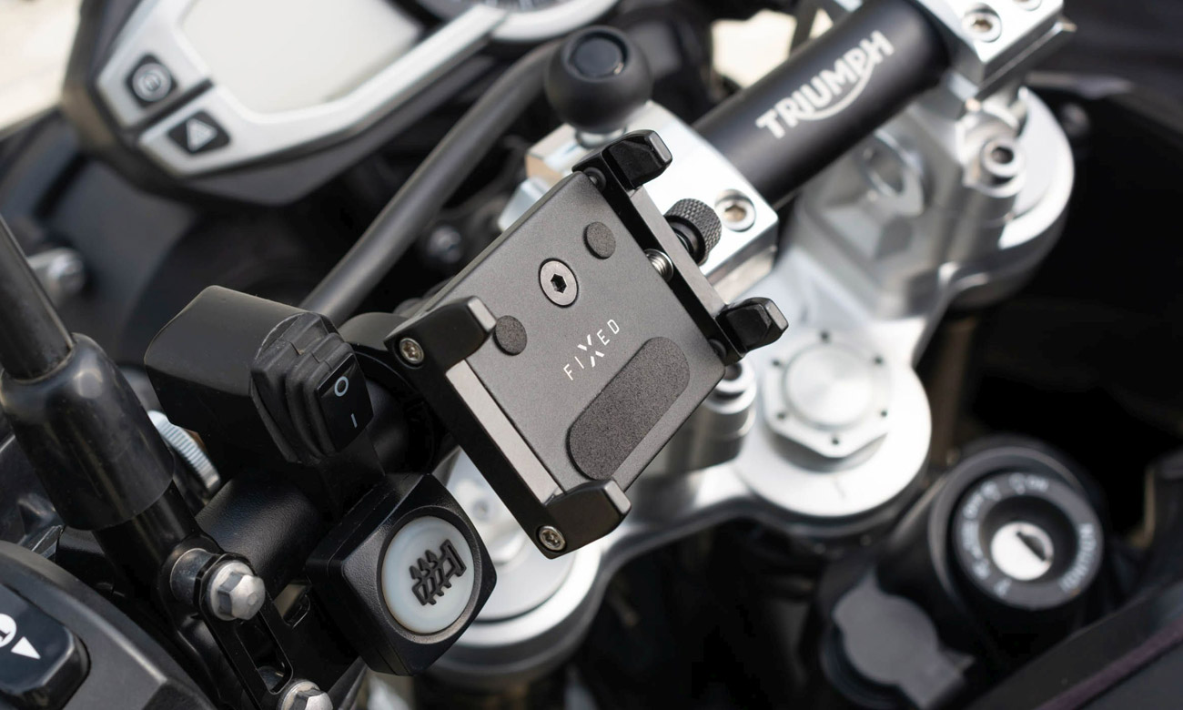 FIXED Bikee ALU auf einem Motorrad