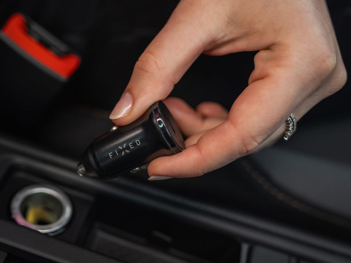 Festes Autoladegerät USB-C Car Charger 30 W schwarz