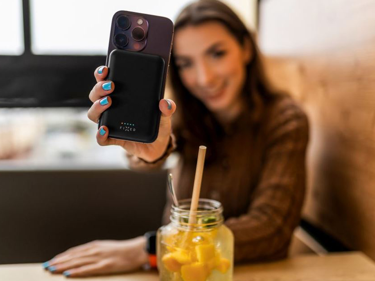 FIXED MagZen 6000 mAh schwarz