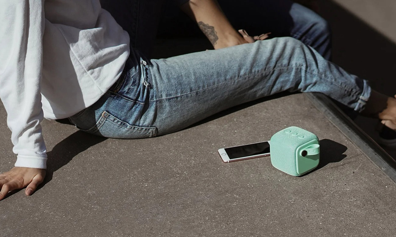 Fresh N Rebel Bold S odtwarza muzykę z telefonu