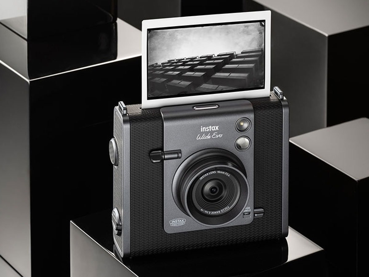Fujifilm Instax Wide Evo