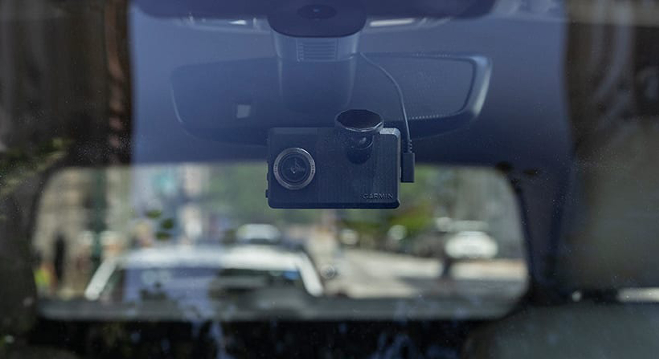 Garmin Dash Cam Live Autokamera - Lifestyle-Grafik