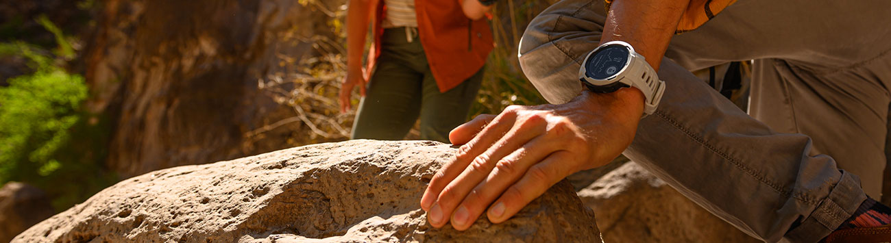 Bleib verbunden mit Instinct 2 Solar