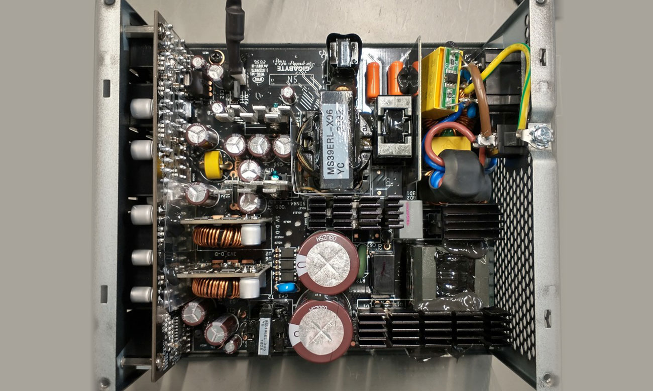 Gigabyte Aorus P750W 750W ATX Netzteil