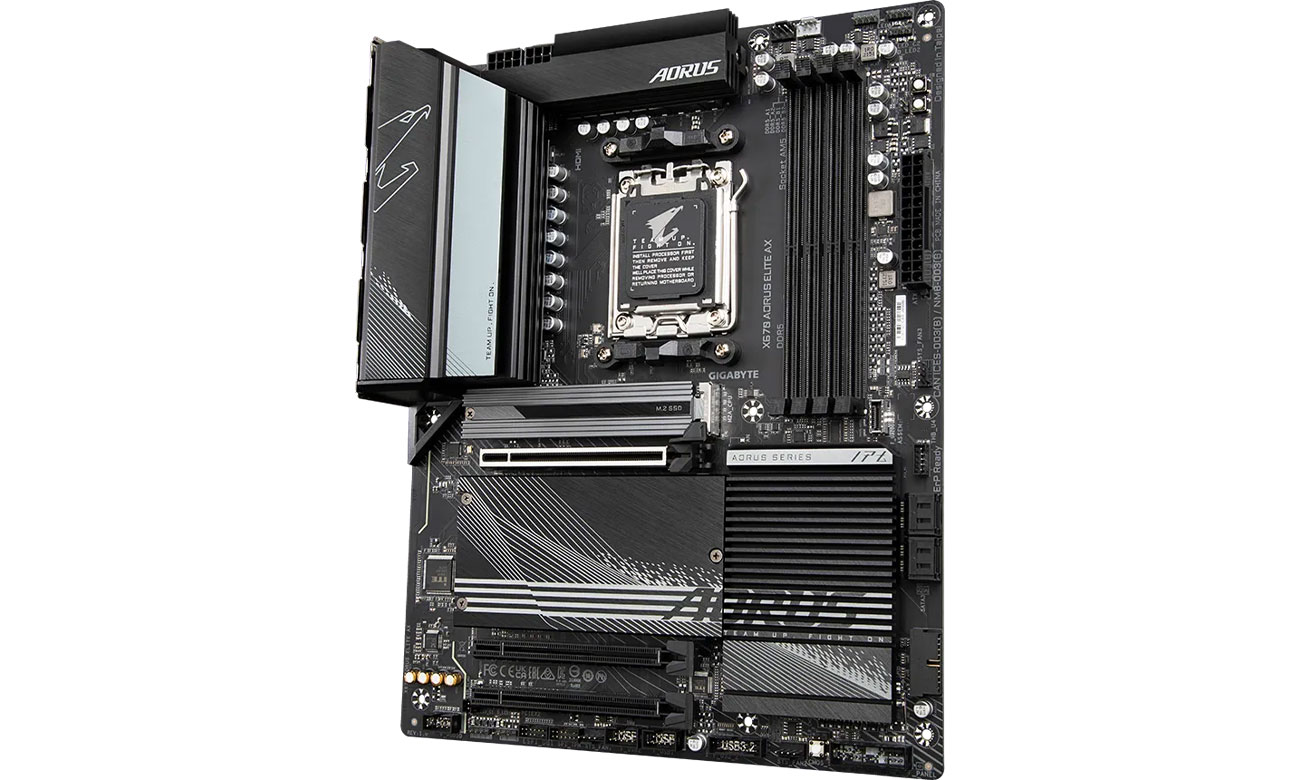 Gigabyte X670 AORUS ELITE AX Złącza